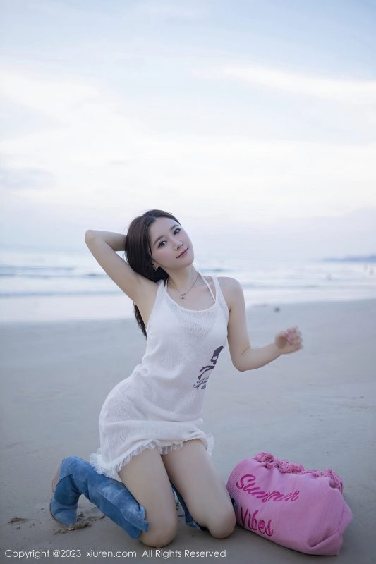 [秀人XiuRen] No.6852 鱼子酱Fish - 比基尼+白裙巴厘岛旅拍-御萝部落